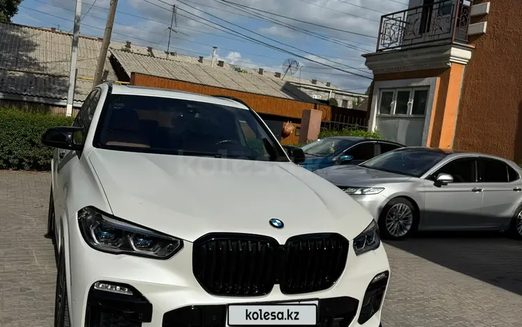 BMW X5 2018 года за 26 500 000 тг. в Алматы