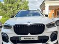 BMW X5 2018 года за 26 500 000 тг. в Алматы – фото 12