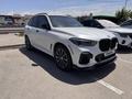 BMW X5 2018 года за 26 500 000 тг. в Алматы – фото 2