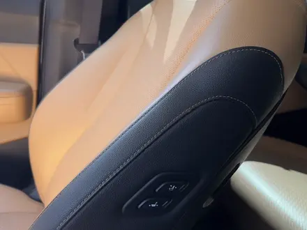 Kia Carnival 2021 года за 19 000 000 тг. в Алматы – фото 10