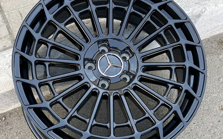 Mercedes R20*8.5J Разноширокие за 360 000 тг. в Алматы