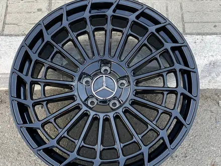 Mercedes R20*8.5J Разноширокие за 360 000 тг. в Алматы – фото 3