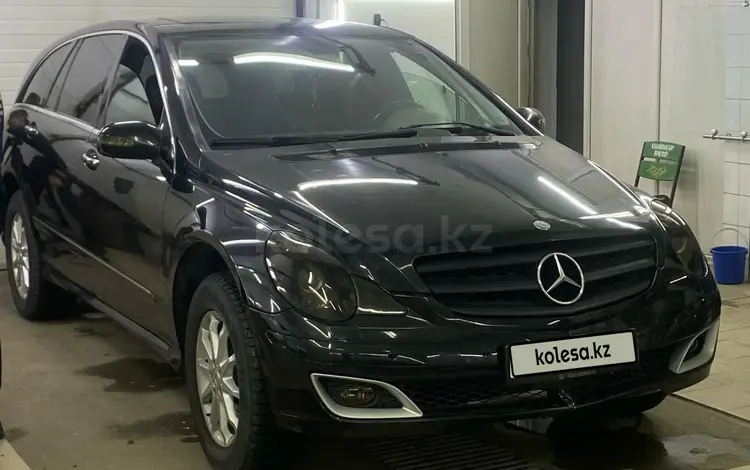 Mercedes-Benz R 350 2006 года за 6 000 000 тг. в Караганда