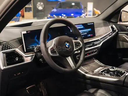 BMW X5 XDrive 40i 2026 года за 64 394 553 тг. в Астана – фото 5