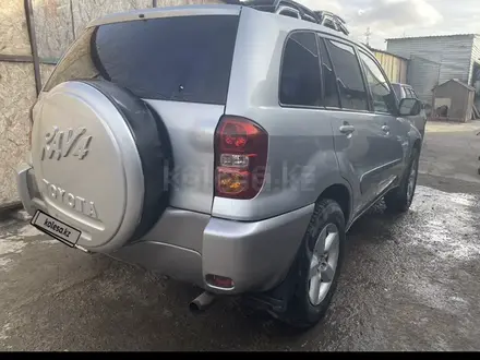 Toyota RAV4 2004 года за 5 500 000 тг. в Караганда – фото 5