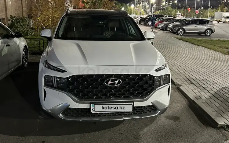 Hyundai Santa Fe 2023 годаүшін21 000 000 тг. в Астана