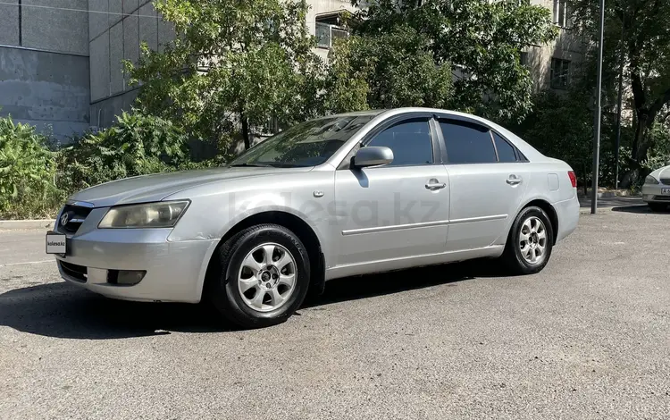 Hyundai Sonata 2006 годаүшін2 800 000 тг. в Алматы