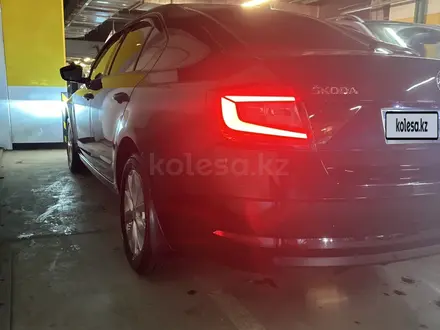 Skoda Octavia 2019 года за 8 800 000 тг. в Алматы – фото 4