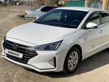 Hyundai Elantra 2019 года за 8 100 000 тг. в Уральск