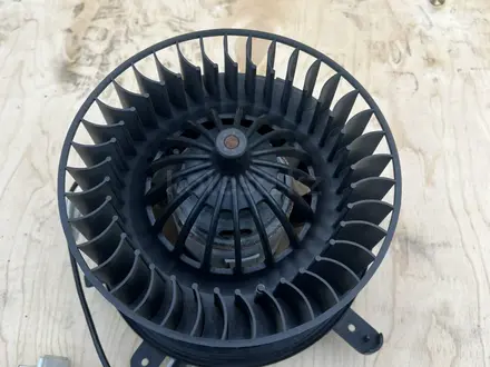 Вентилятор печки печка W203 за 20 000 тг. в Алматы – фото 5