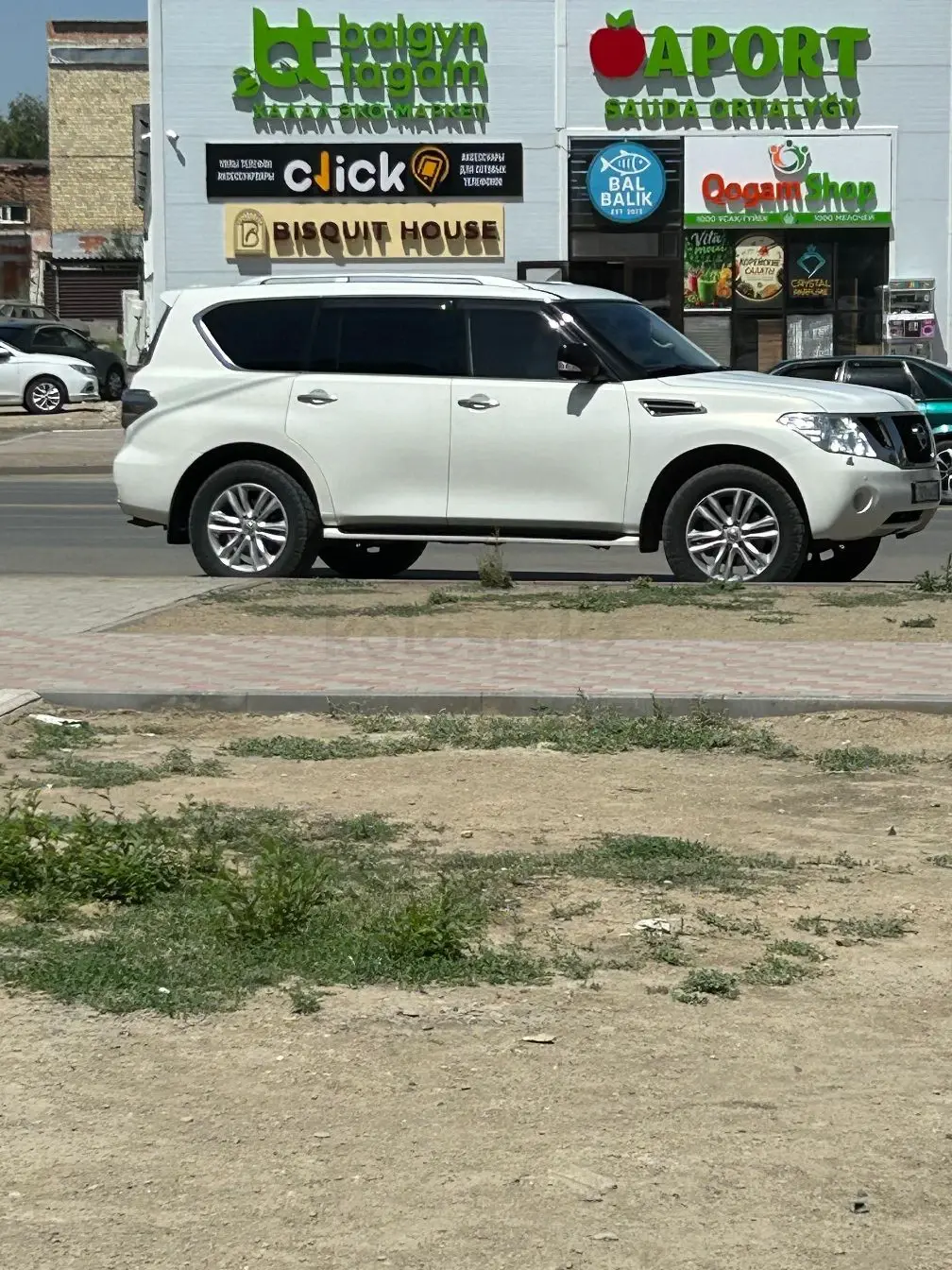 Nissan Patrol, 2012