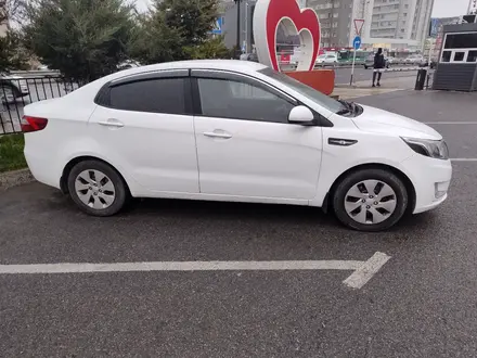 Kia Rio 2014 года за 5 100 000 тг. в Шымкент – фото 2