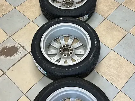 Камрики оригинал новый шины 215 55 R17 за 420 000 тг. в Атырау – фото 8