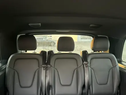 Mercedes-Benz V 300 Exclusive 2025 года за 73 000 000 тг. в Костанай – фото 14