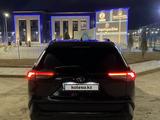 Toyota RAV4 2021 годаүшін11 000 000 тг. в Жанаозен – фото 3
