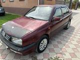 Volkswagen Vento 1993 годаfor750 000 тг. в Алматы – фото 4