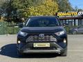 Toyota RAV4 2019 года за 14 200 000 тг. в Уральск – фото 2