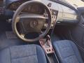 Mercedes-Benz C 200 1997 годаүшін2 500 000 тг. в Атырау – фото 2