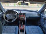 Mercedes-Benz C 200 1997 годаүшін2 500 000 тг. в Атырау – фото 3