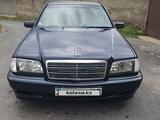 Mercedes-Benz C 200 1997 годаүшін2 200 000 тг. в Шымкент
