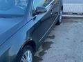 Volkswagen Passat 2006 года за 3 000 000 тг. в Атырау – фото 3