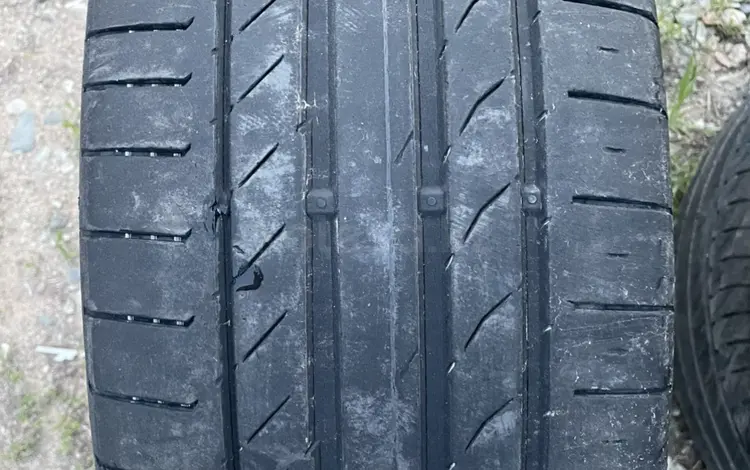 Одна летняя шина 245/45/19 245/45R19 Continental за 8 000 тг. в Алматы