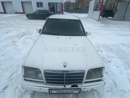 Mercedes-Benz E 200 1994 года за 1 100 000 тг. в Караганда – фото 4