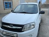 ВАЗ (Lada) Granta 2190 2013 годаүшін2 000 000 тг. в Сатпаев – фото 2