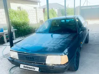 Audi 100