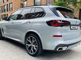 BMW X5 2023 года за 61 500 000 тг. в Алматы – фото 4