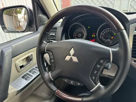 Mitsubishi Pajero 2017 года за 13 600 000 тг. в Алматы – фото 35