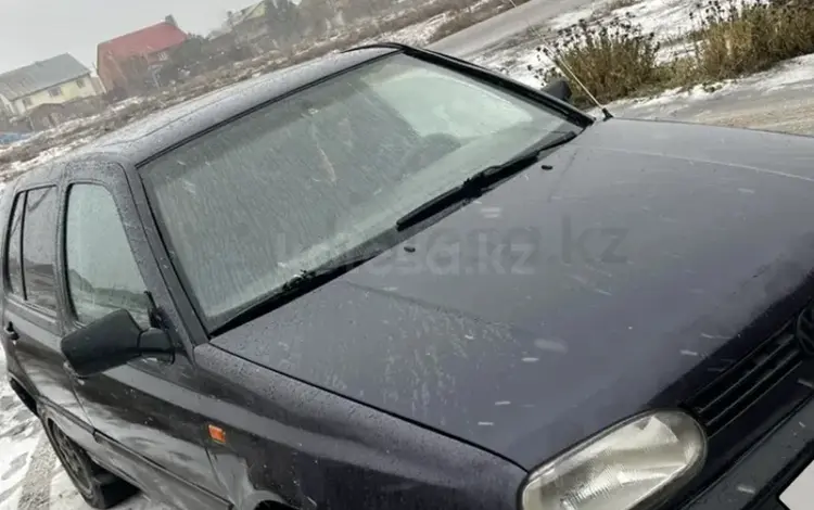 Volkswagen Golf 1995 годаүшін750 000 тг. в Алматы