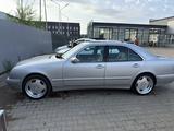 Mercedes-Benz E 320 2001 года за 4 000 000 тг. в Уральск – фото 4