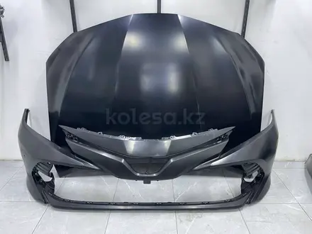 Бампер передний Toyota Camry 70 NEW ORIGINAL за 10 000 тг. в Алматы