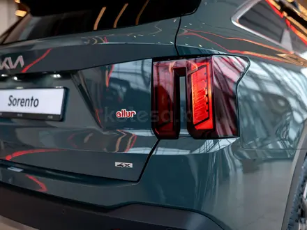 Kia Sorento Luxe 2025 года за 22 490 000 тг. в Алматы – фото 9