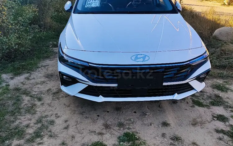 Hyundai Elantra 2023 годаүшін8 000 000 тг. в Алматы