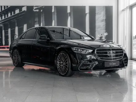 Mercedes-Benz S 580 4MATIC 2025 года за 116 898 000 тг. в Алматы – фото 4