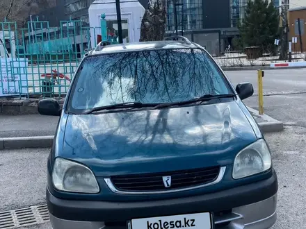 Toyota Raum 1998 года за 2 200 000 тг. в Алматы – фото 2