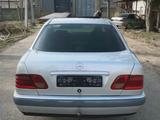 Mercedes-Benz E 230 1996 годаfor2 000 000 тг. в Шымкент – фото 4