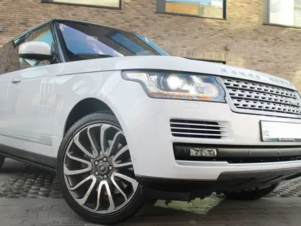 Land Rover Range Rover 2015 года за 24 000 000 тг. в Алматы – фото 8