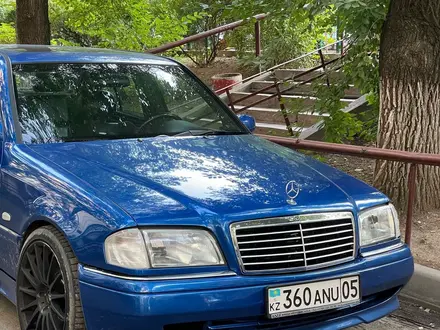 Бампер Мерседес w202 amg c36 за 35 000 тг. в Астана – фото 2
