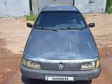 Volkswagen Passat 1991 годаүшін585 000 тг. в Караганда – фото 2