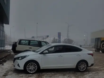 Hyundai Accent 2020 года за 7 300 000 тг. в Петропавловск – фото 14