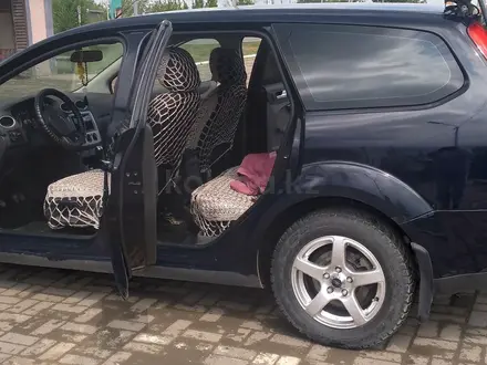 Ford Focus 2005 года за 2 500 000 тг. в Уральск – фото 6