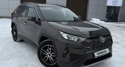 Toyota RAV4 2020 годаfor15 700 000 тг. в Усть-Каменогорск