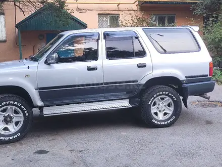 Toyota Hilux Surf 1995 годаүшін2 450 000 тг. в Талдыкорган – фото 4