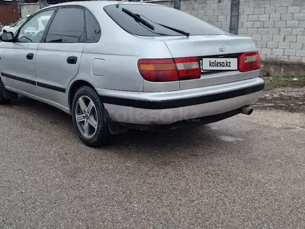 Toyota Carina E 1996 года за 2 100 000 тг. в Алматы – фото 3