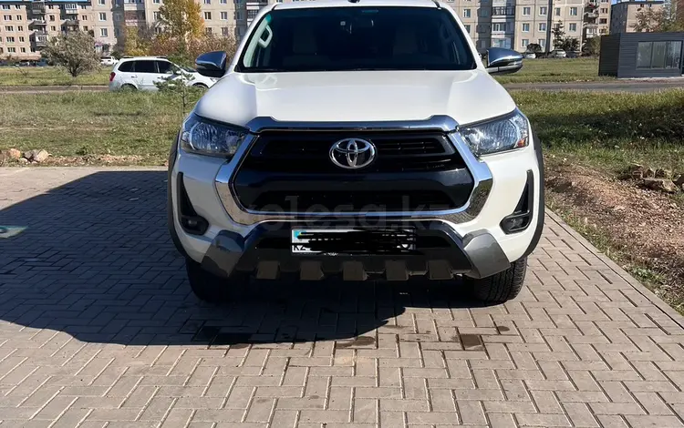 Toyota Hilux 2022 года за 27 500 000 тг. в Астана