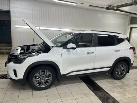Kia Seltos 2023 года за 8 700 000 тг. в Костанай – фото 2