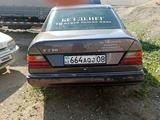 Mercedes-Benz E 230 1991 года за 900 000 тг. в Астана – фото 3